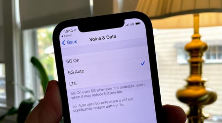 西湖苹果手机维修分享iPhone 12如何打开或关闭5G网络 