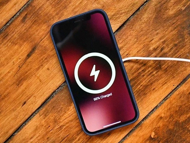 西湖苹果手机维修分享iPhone 12可以随便充电吗 